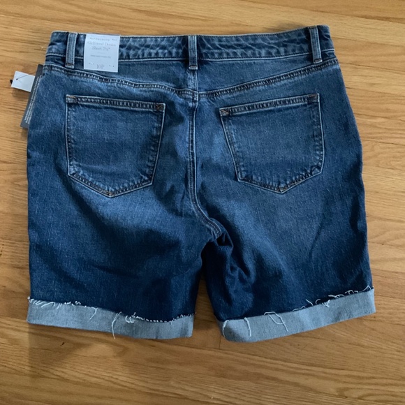 NWT Talbots Girlfriend Denim short with 7.5” inseam. Labor Day weekend sale. - Picture 4 of 4